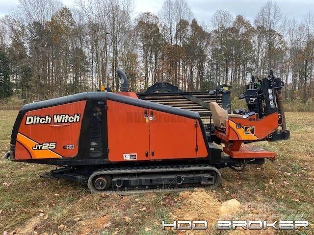 Ditch Witch JT25 Horizontální vrtací zařízení