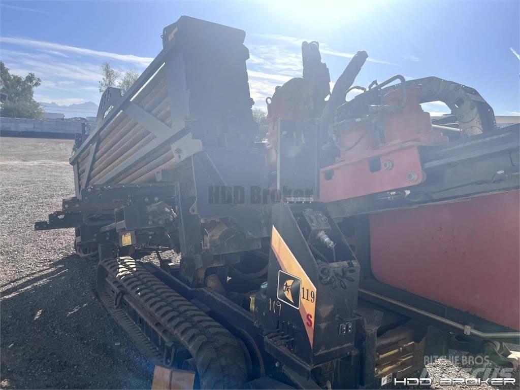 Ditch Witch JT25 Horizontální vrtací zařízení