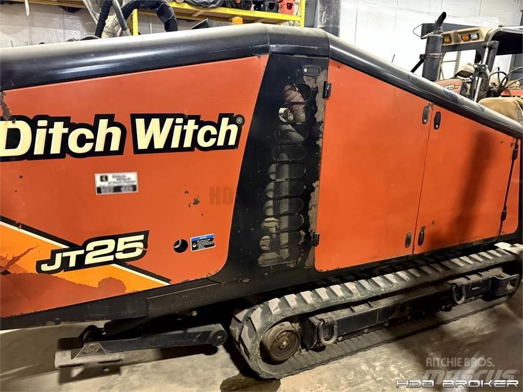Ditch Witch JT25 Horizontální vrtací zařízení
