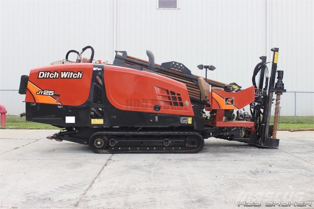 Ditch Witch JT25 Horizontální vrtací zařízení