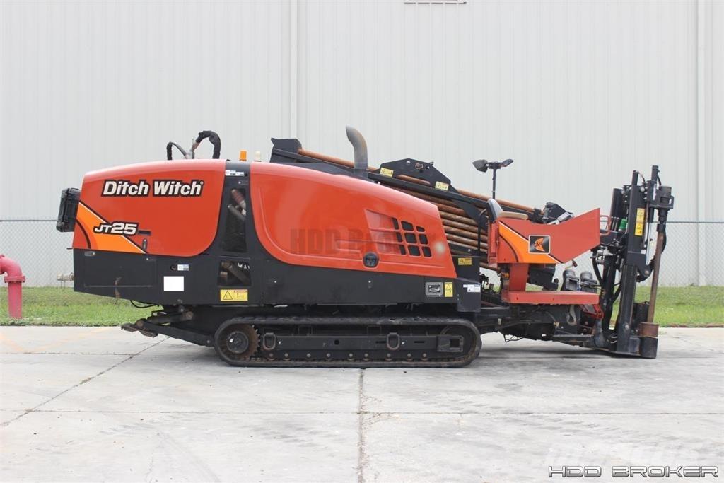 Ditch Witch JT25 Horizontální vrtací zařízení