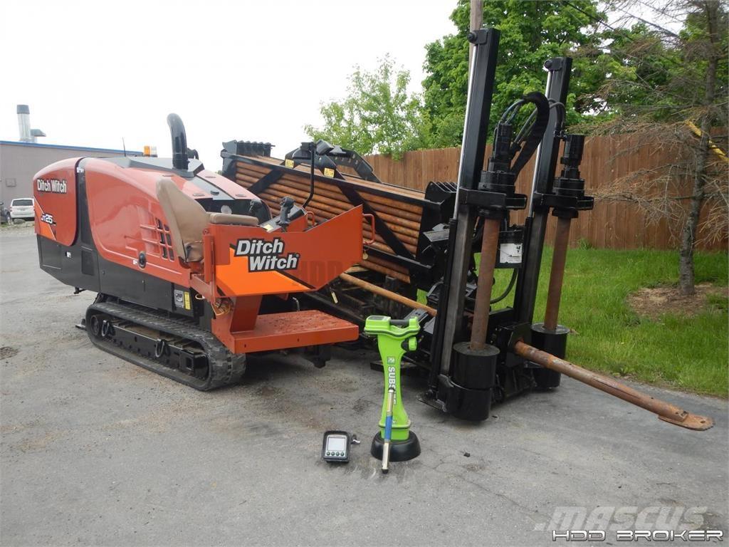 Ditch Witch JT25 Horizontální vrtací zařízení