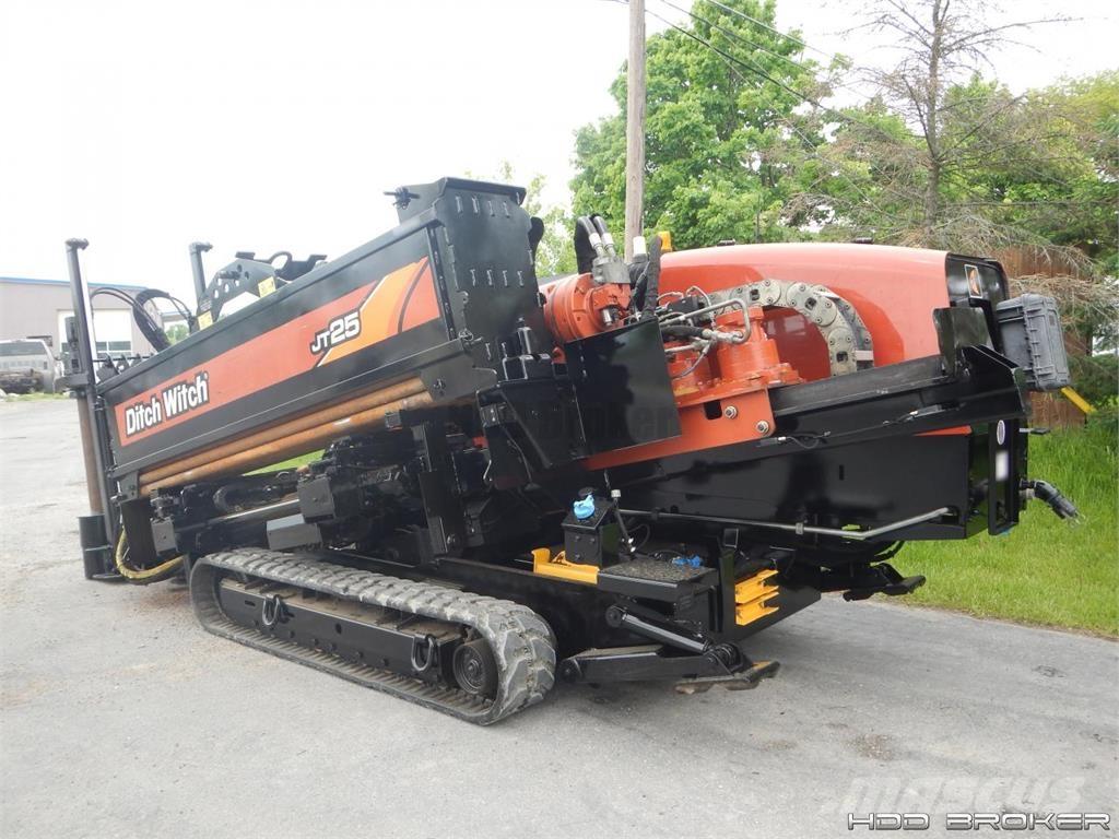Ditch Witch JT25 Horizontální vrtací zařízení