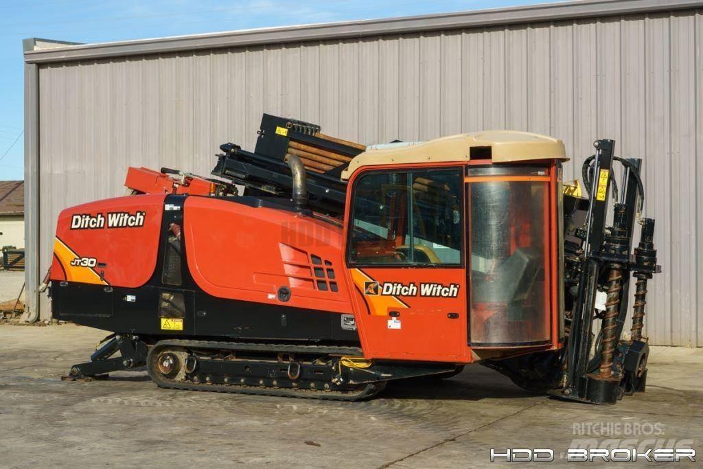 Ditch Witch JT30 Horizontální vrtací zařízení