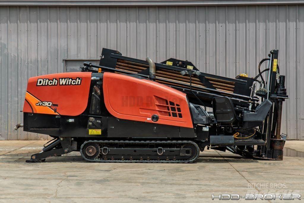 Ditch Witch JT30 Horizontální vrtací zařízení