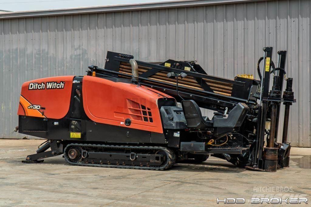 Ditch Witch JT30 Horizontální vrtací zařízení
