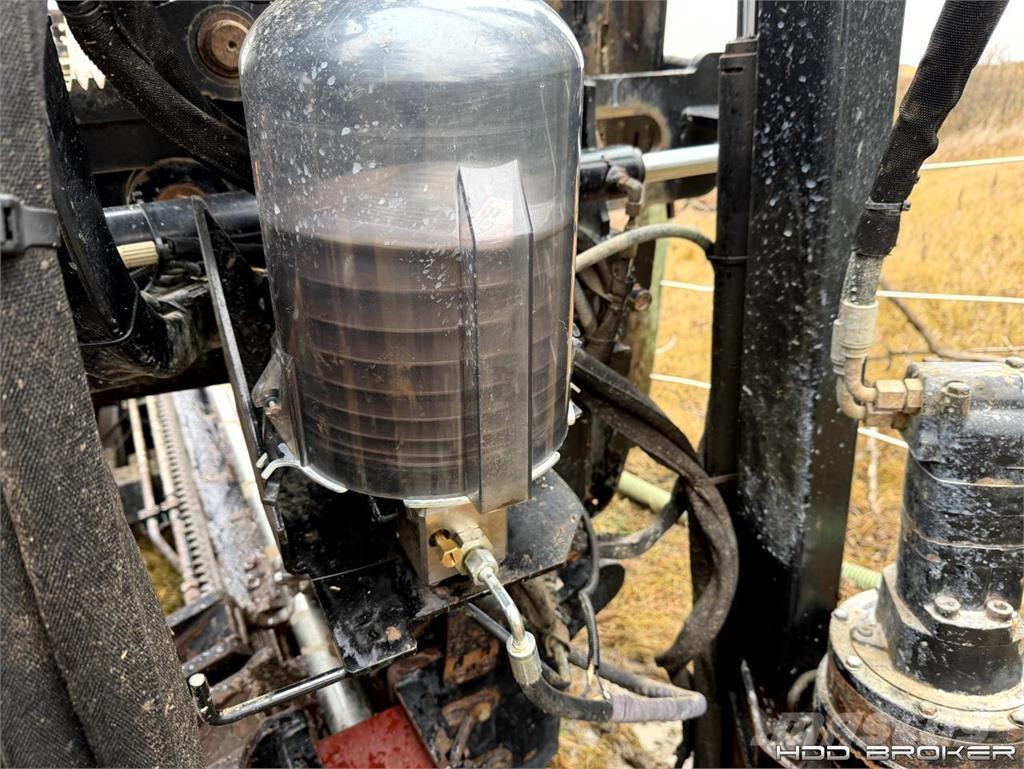 Ditch Witch JT3020 Mach 1 Horizontální vrtací zařízení