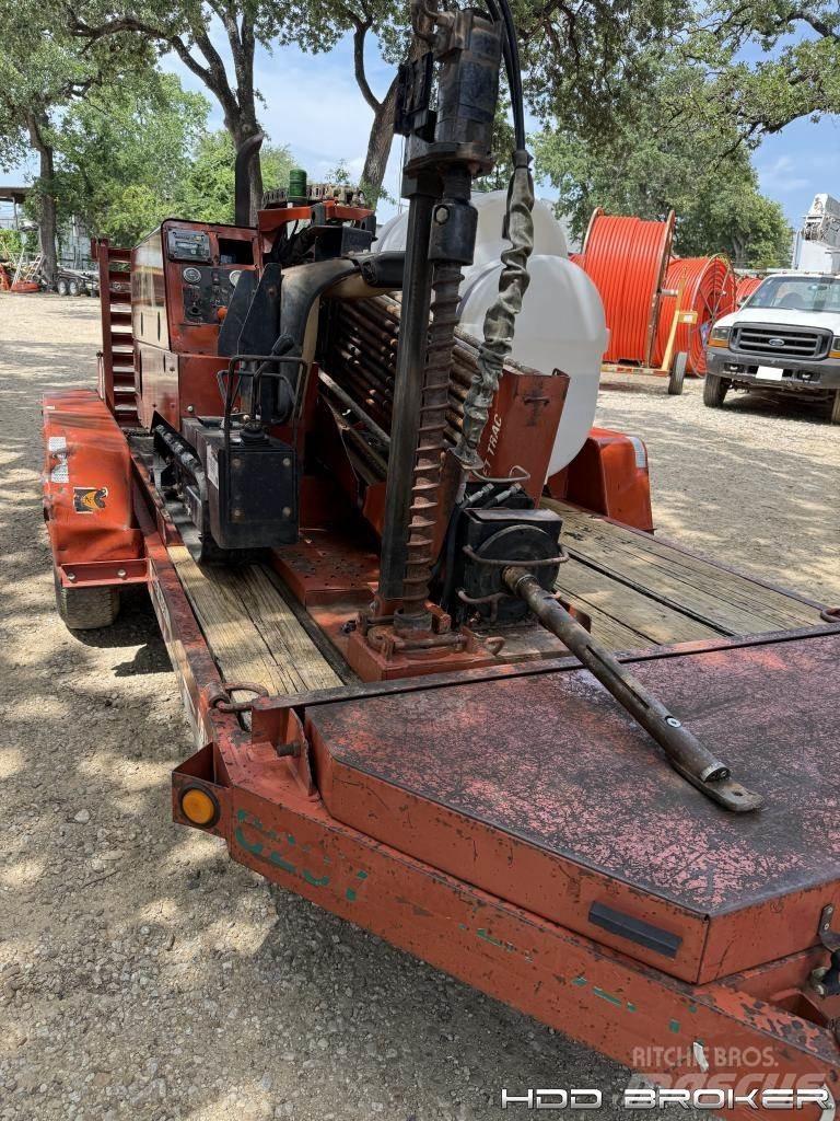 Ditch Witch JT520 Horizontální vrtací zařízení