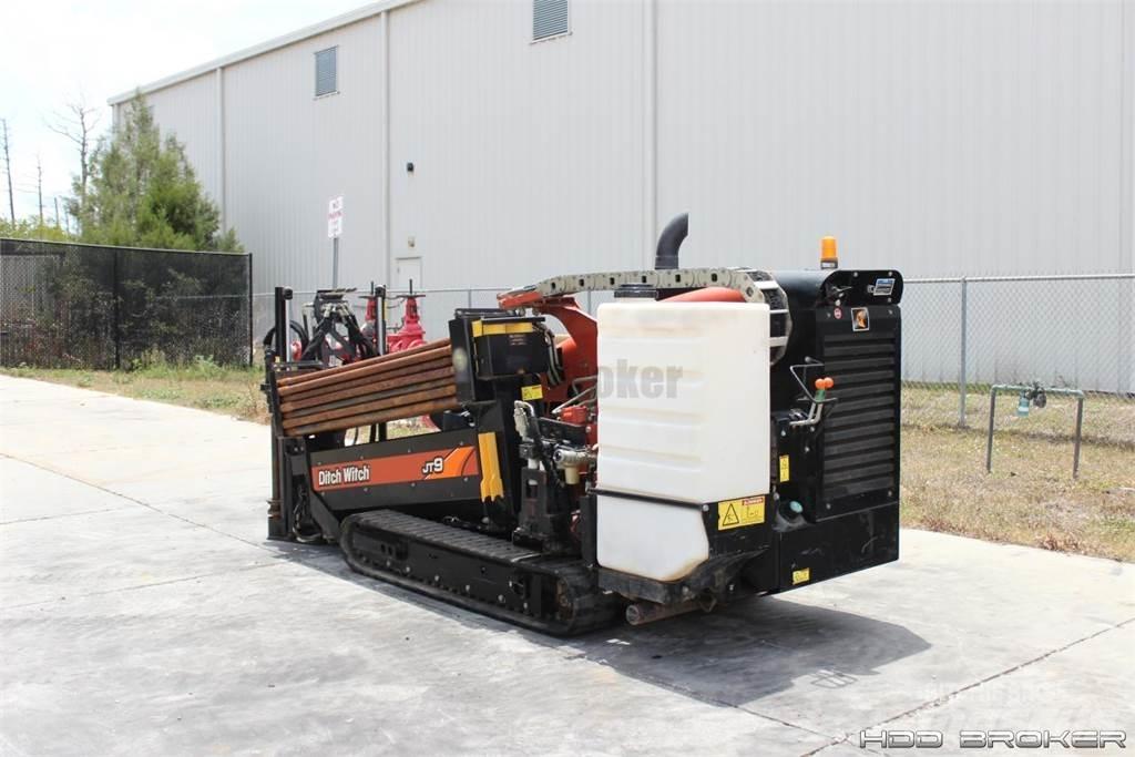 Ditch Witch JT9 Horizontální vrtací zařízení