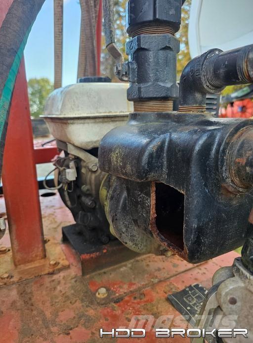 Ditch Witch JT920 Horizontální vrtací zařízení