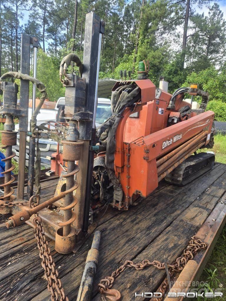 Ditch Witch JT921 Horizontální vrtací zařízení