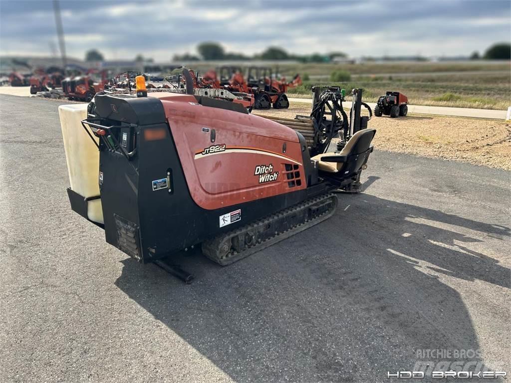 Ditch Witch JT922 Horizontální vrtací zařízení