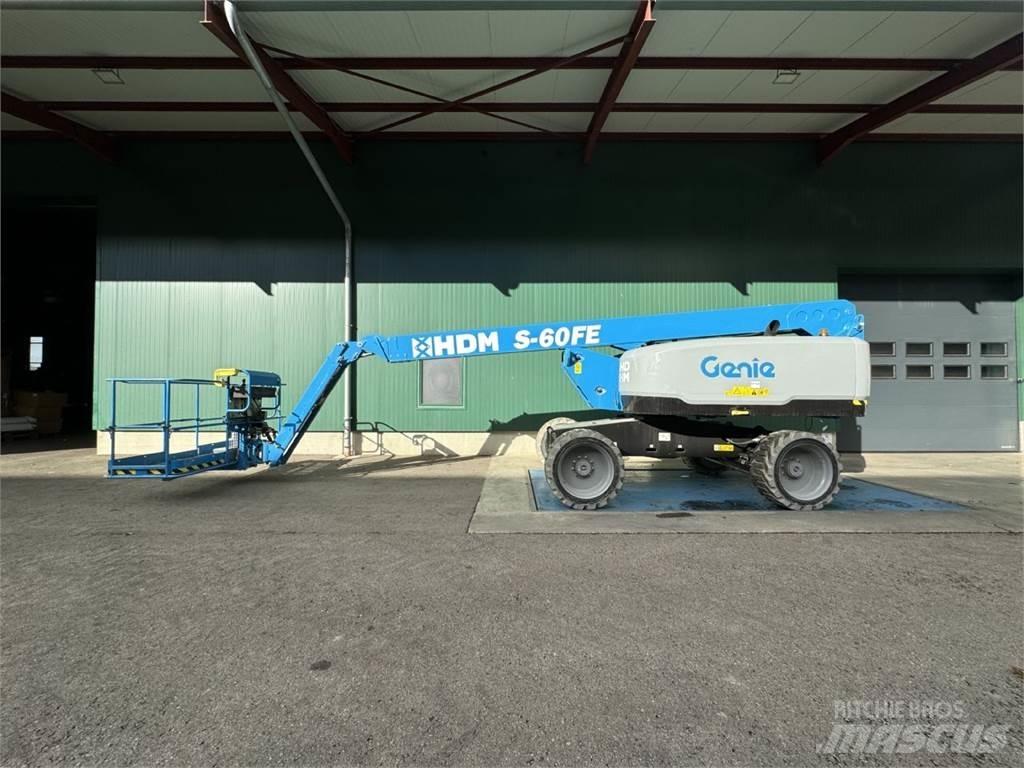 Genie S-60 FE Kloubové plošiny