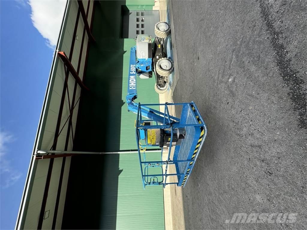 Genie S-60 FE Kloubové plošiny