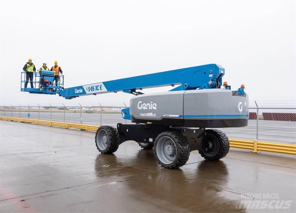Genie S-85 XC E Kloubové plošiny