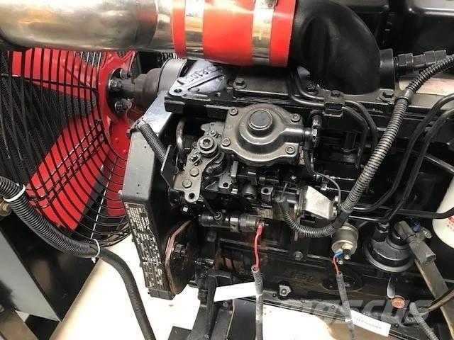 Cummins 4BT3.9 Motory