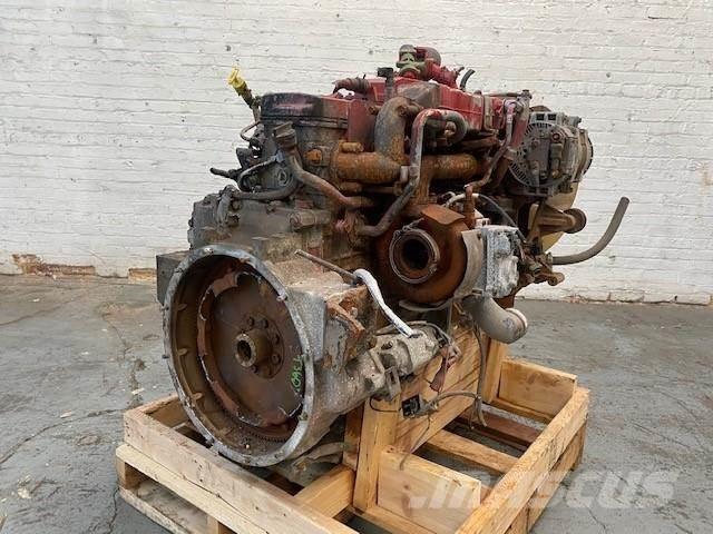 Cummins ISB6.7 Motory