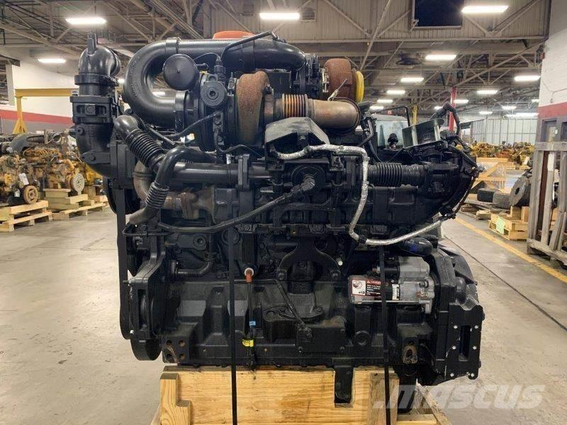 John Deere 6090 Motory