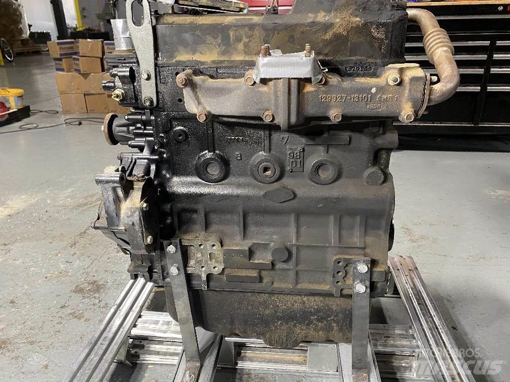 Yanmar 4TNV98T-ZXWTB Motory