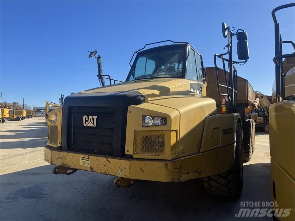 CAT 745 Kloubové dempry