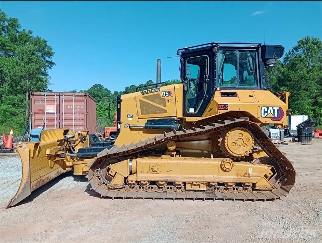 CAT D5 LGP Stavebnictví - ostatní
