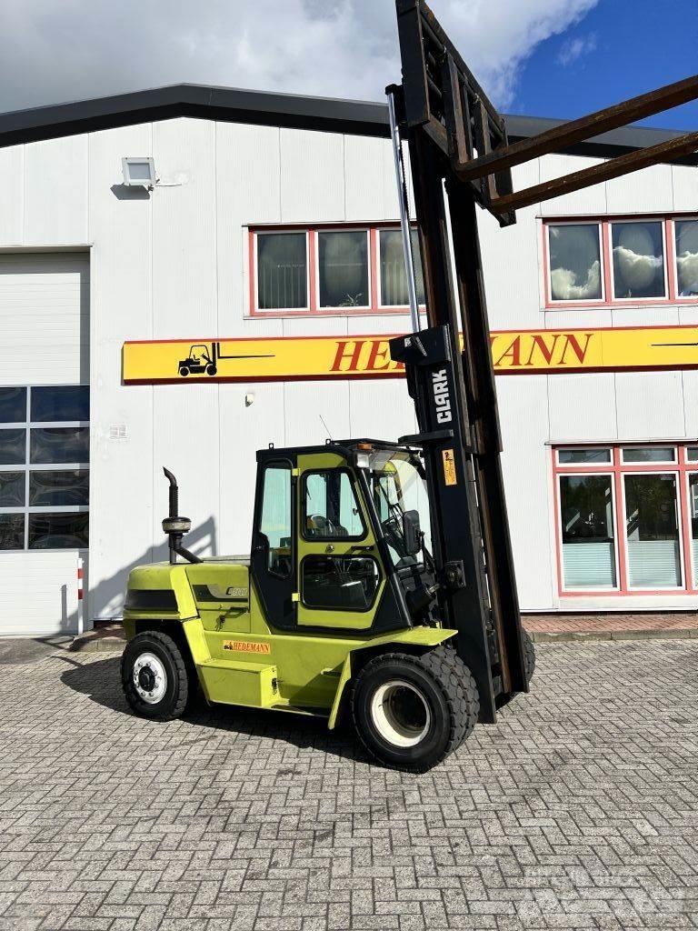 Clark C80D Dieselové vozíky