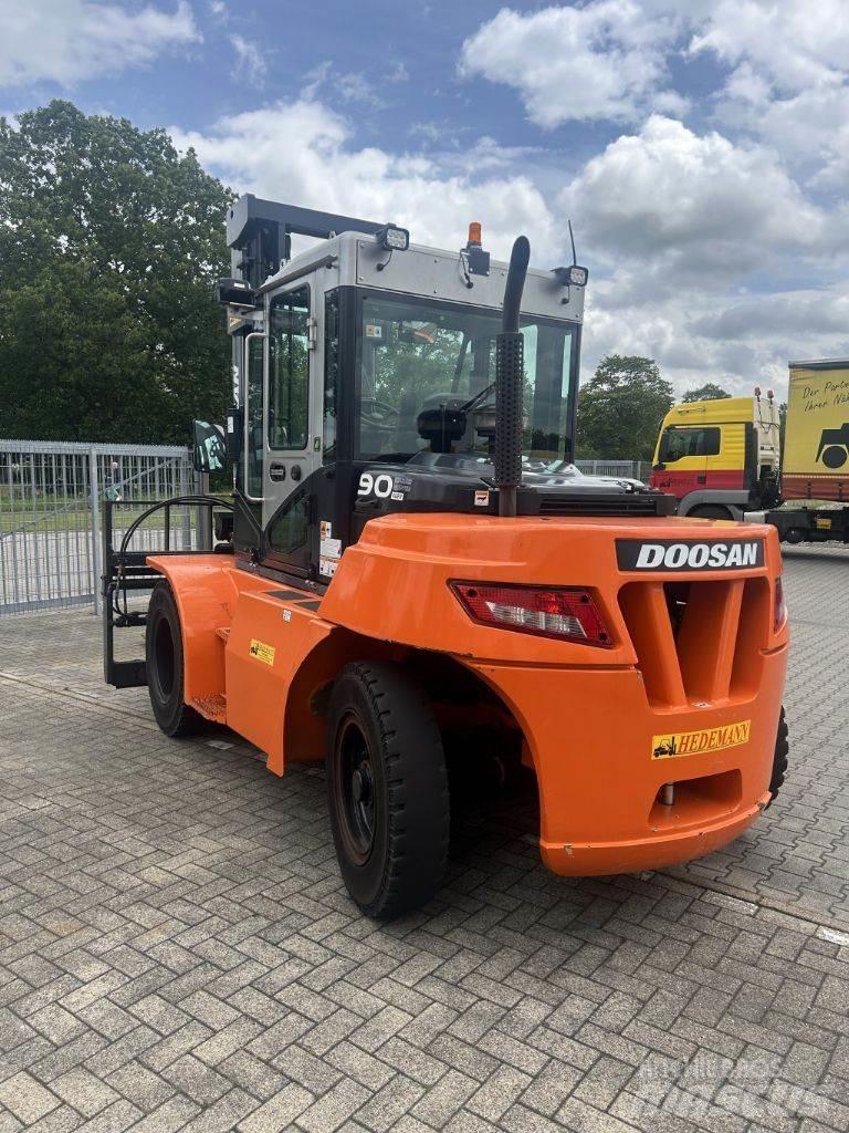 Doosan D90S-7 Dieselové vozíky