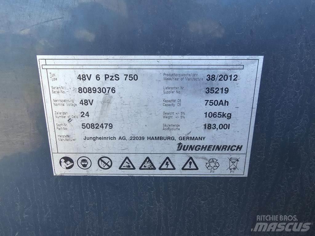 Jungheinrich EFG320 Akumulátorové vozíky