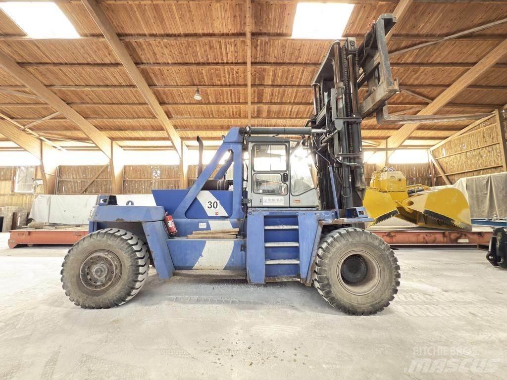 Kalmar DCD28-1200LB Dieselové vozíky