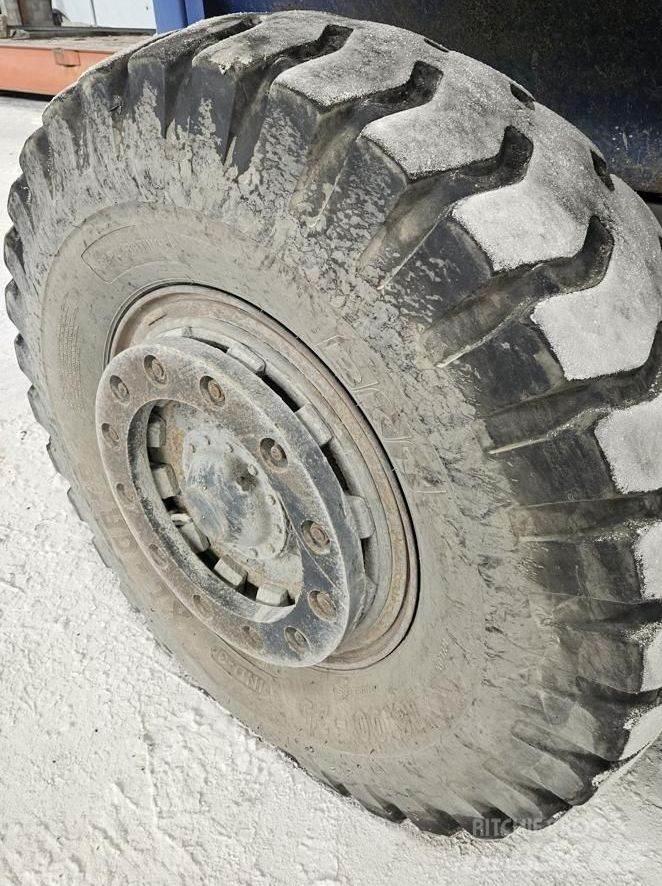 Kalmar DCD28-1200LB Dieselové vozíky