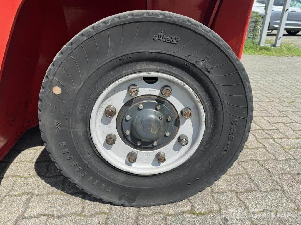 Kalmar ECF80-1100 Akumulátorové vozíky
