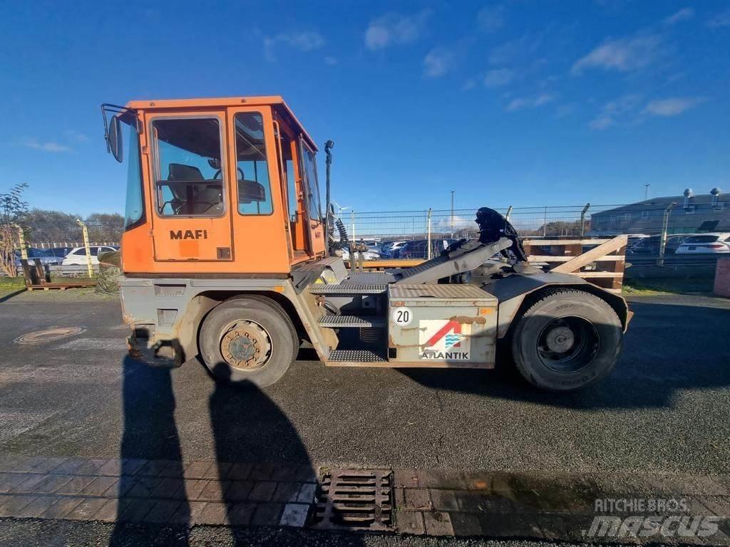 Mafi MT36 4x4DL Terminálový tahač