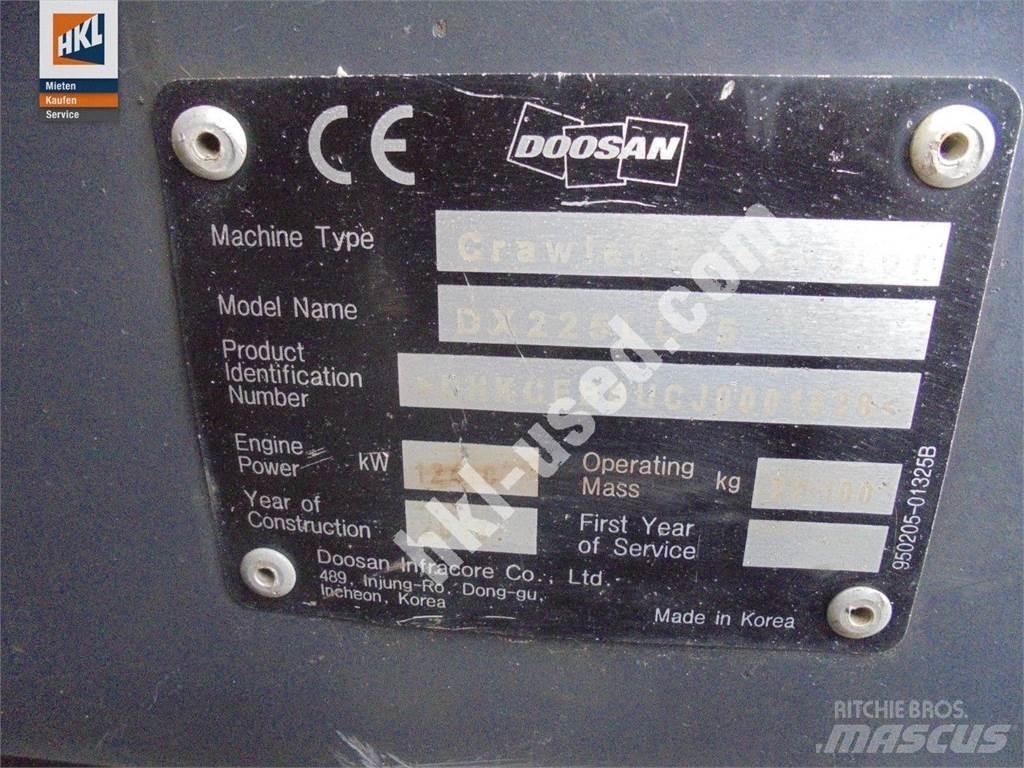 Doosan DX 225 LC-5 Pásová rýpadla