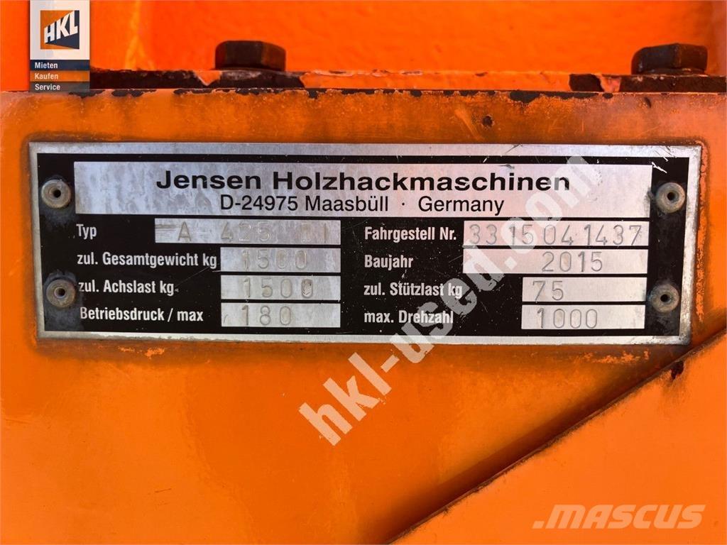 Jensen A 425 Štěpkovače