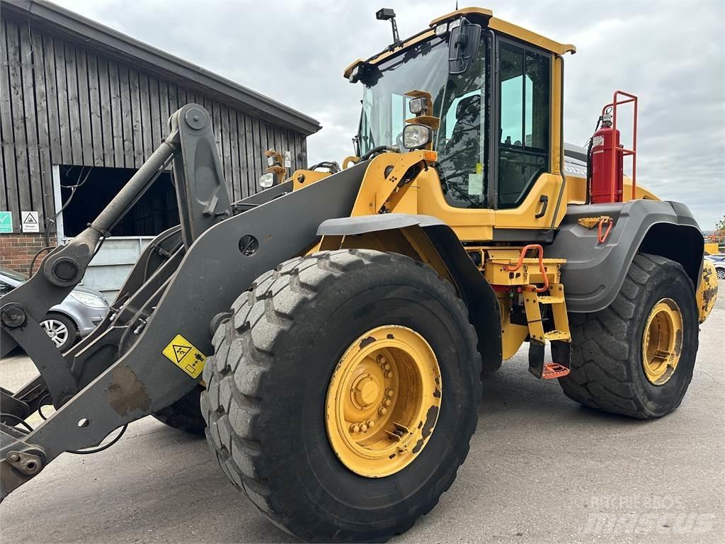 Volvo L120H Kolové nakladače