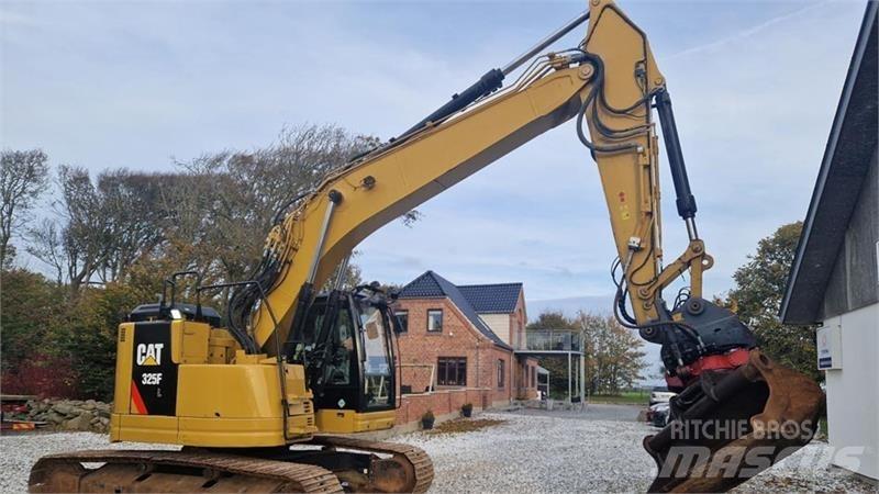 CAT 325 FLCR Pásová rýpadla