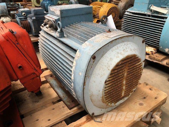  22 kW Asea M180 L48-4 Motory
