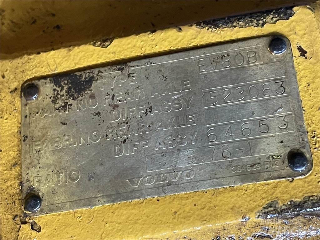  Aksel ex. Volvo A25 Nápravy