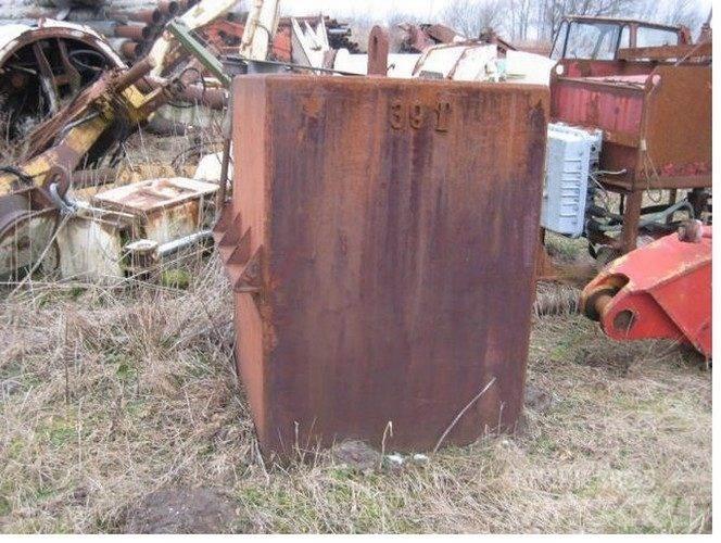  Ballastvægt 1 stk. - 3900 kg Součásti a zařízení k jeřábům