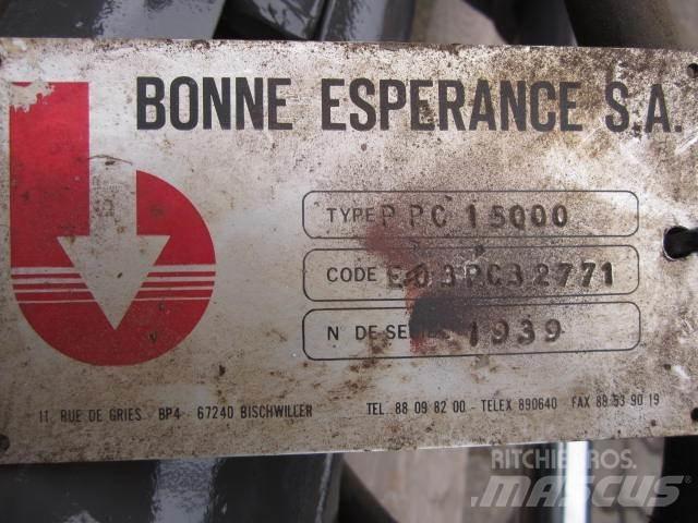  Betonpumpe Type PPC15000 Vodní čerpadla