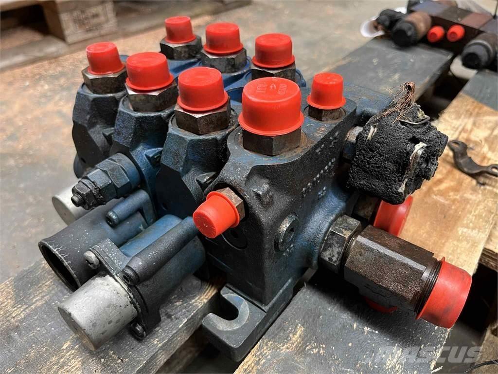 CASE 695SR hovedventil Hydraulika