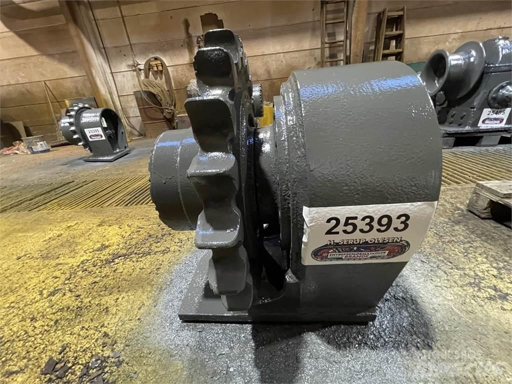 CAT 318BL Køregear Převodovka
