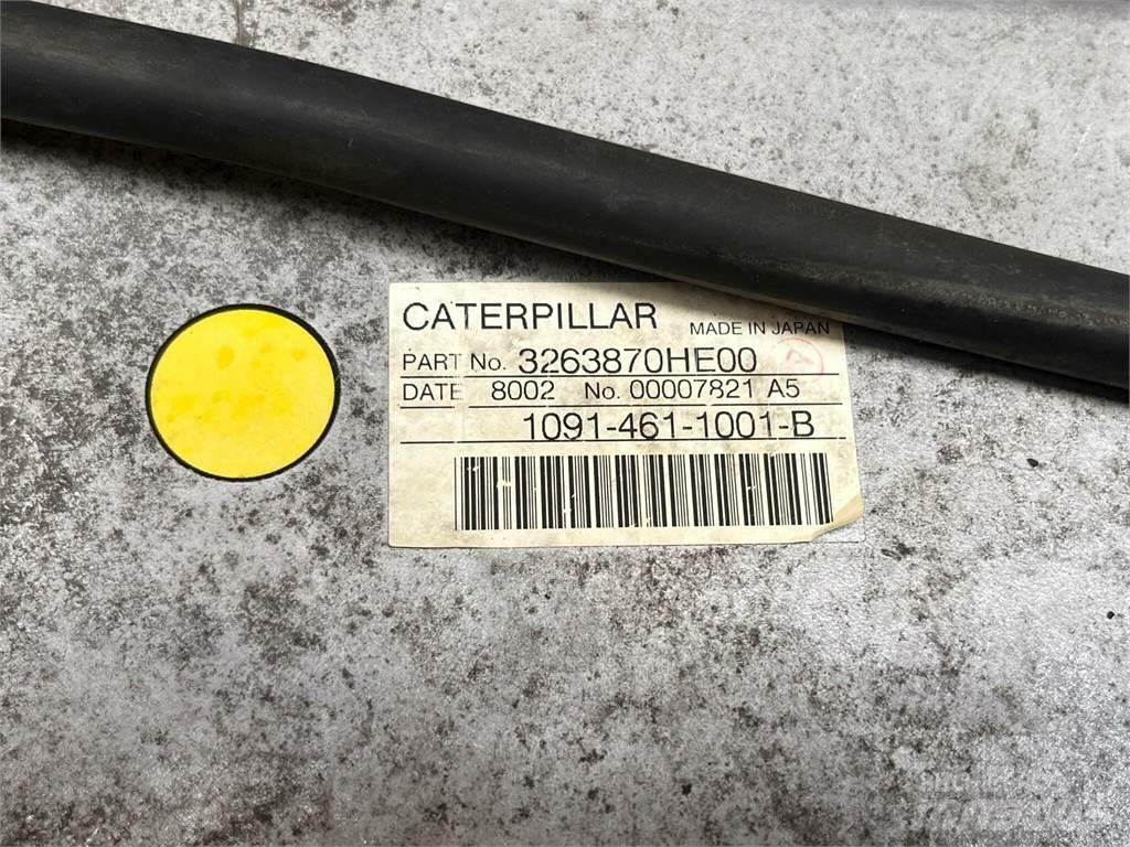 CAT 323D køler Motory