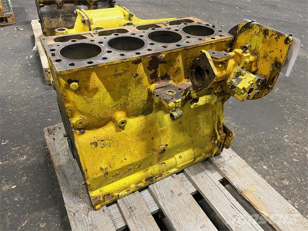 CAT 3304 motorblok Motory
