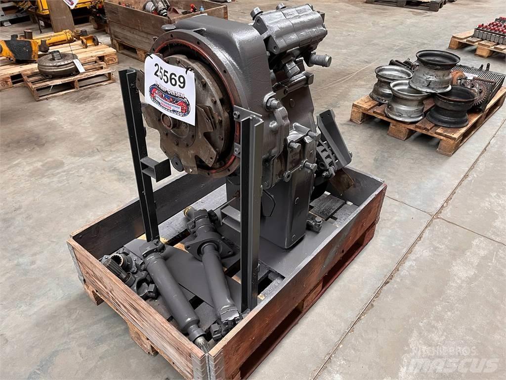 Clark 45C transmission Převodovka