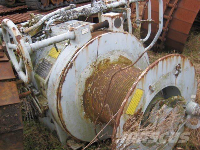  Double drum hydr. winch Navijáky, kladkostroje a stavební výtahy