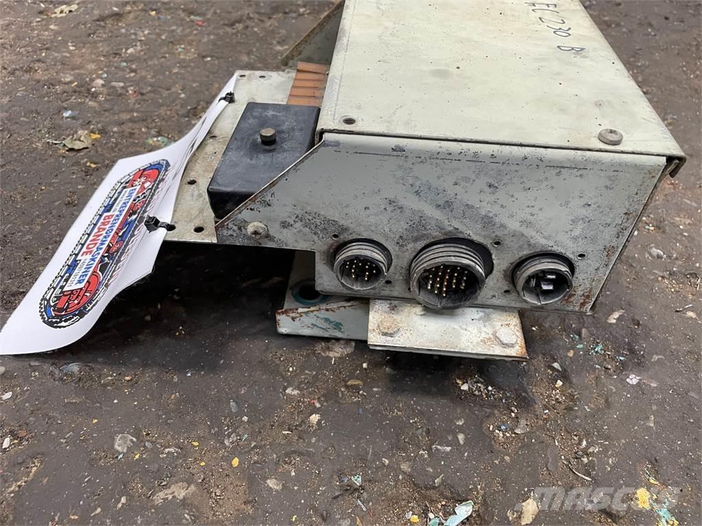  El-boks ex. Åkerman EC230B Elektronika