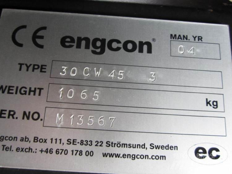 Engcon EC30 tiltrotator Rychlospojky