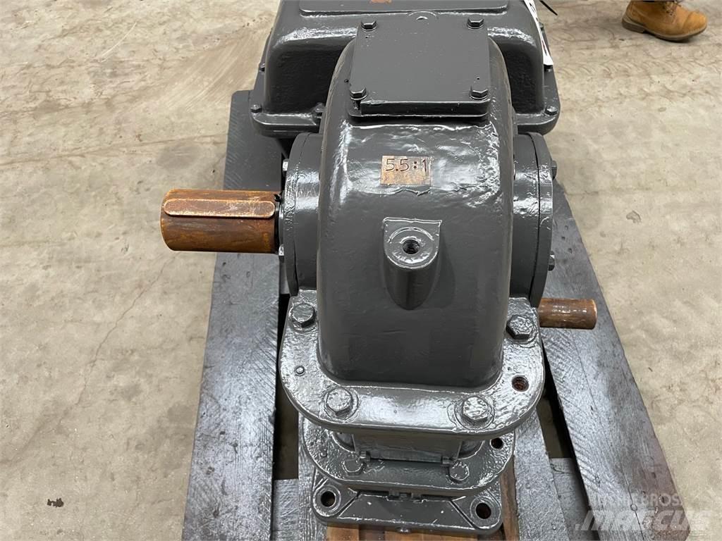 Flender gear - 5,5:1 Převodovky