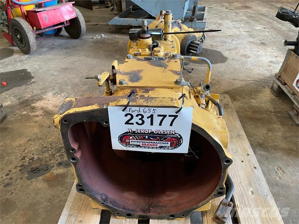 Ford 655 Gearbox, komplet Převodovka